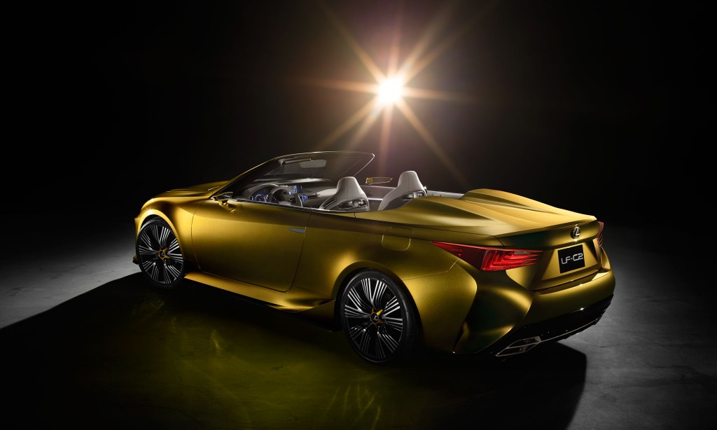 tpp lexus LF-C2_reardrv3-4