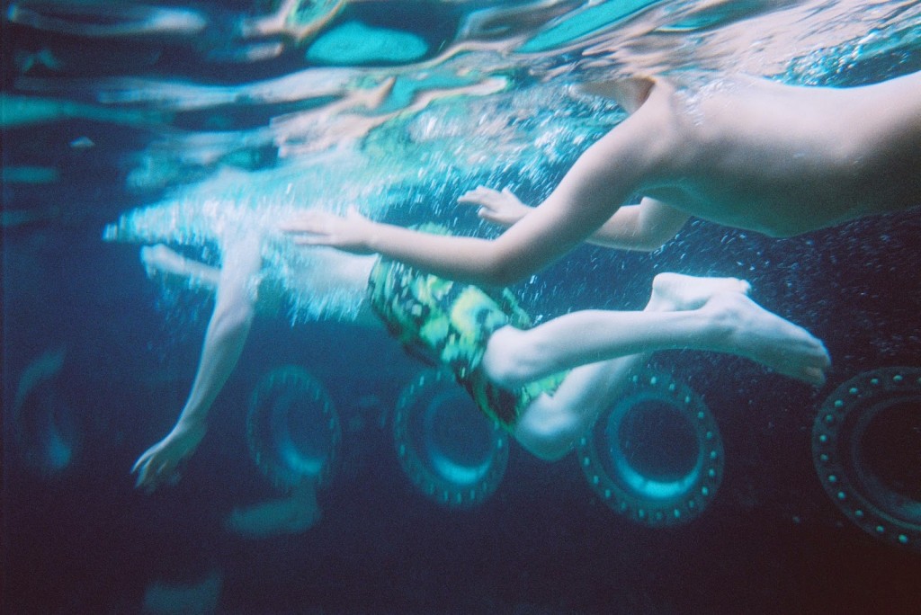 typhoonlagoon_swimmers