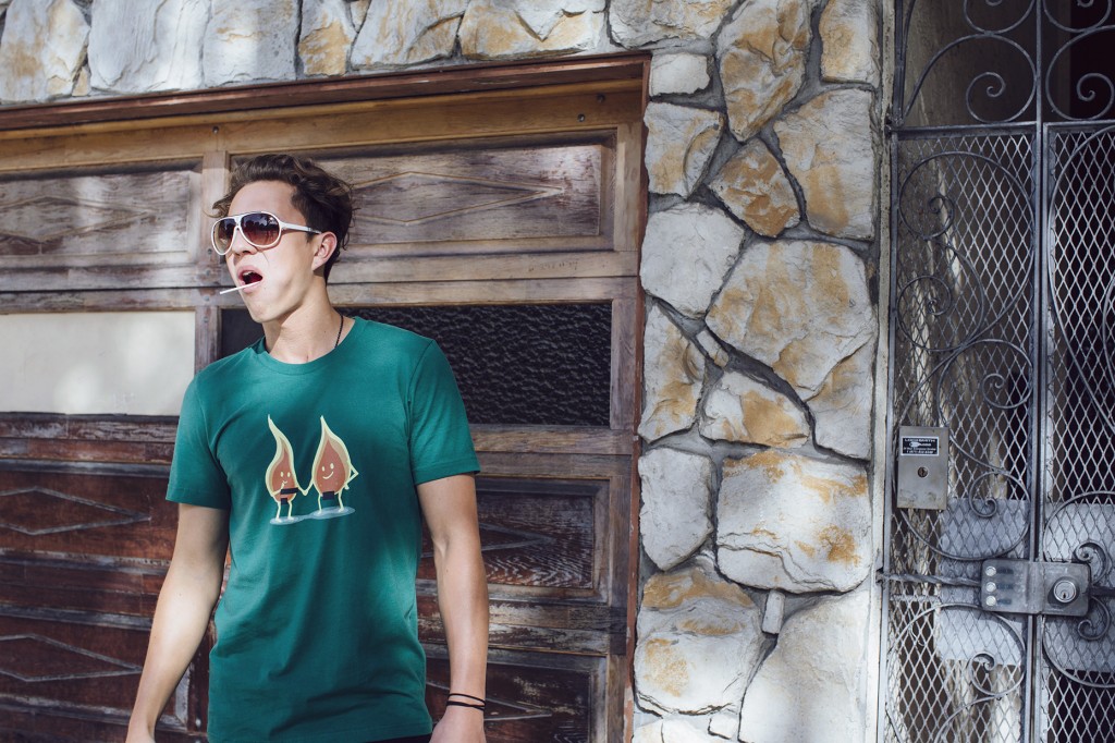 151007_mns_crw_t_flames_0763PS