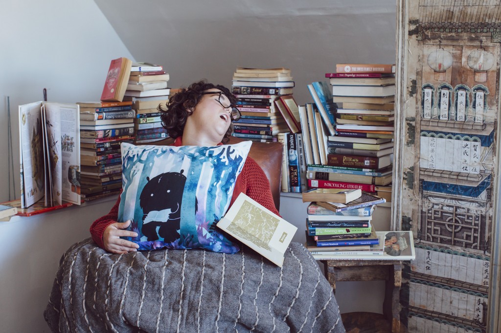 151009_pillow_reading_monster_0429(PS)
